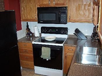 2nd image of 5263 Cedarstone Ct APT D