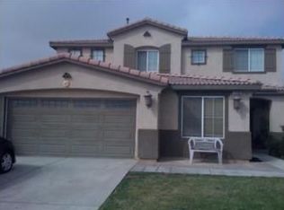 10982 Sea Jade Ln, Fontana, CA 92337