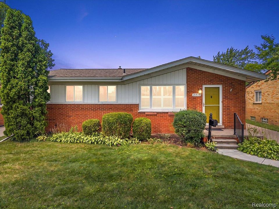 1st image of 21513 Willow Wisp St