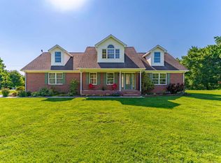 18601 Middle Delaware Rd, Henderson, KY 42420
