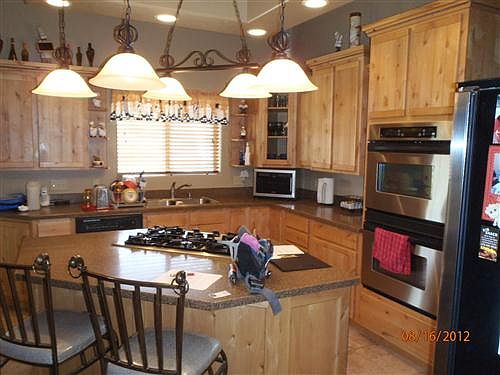 2nd image of 3889 Stoney Brook Cir