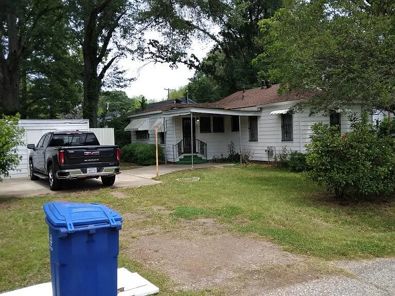 5356 Bienville Ave — Photo 2