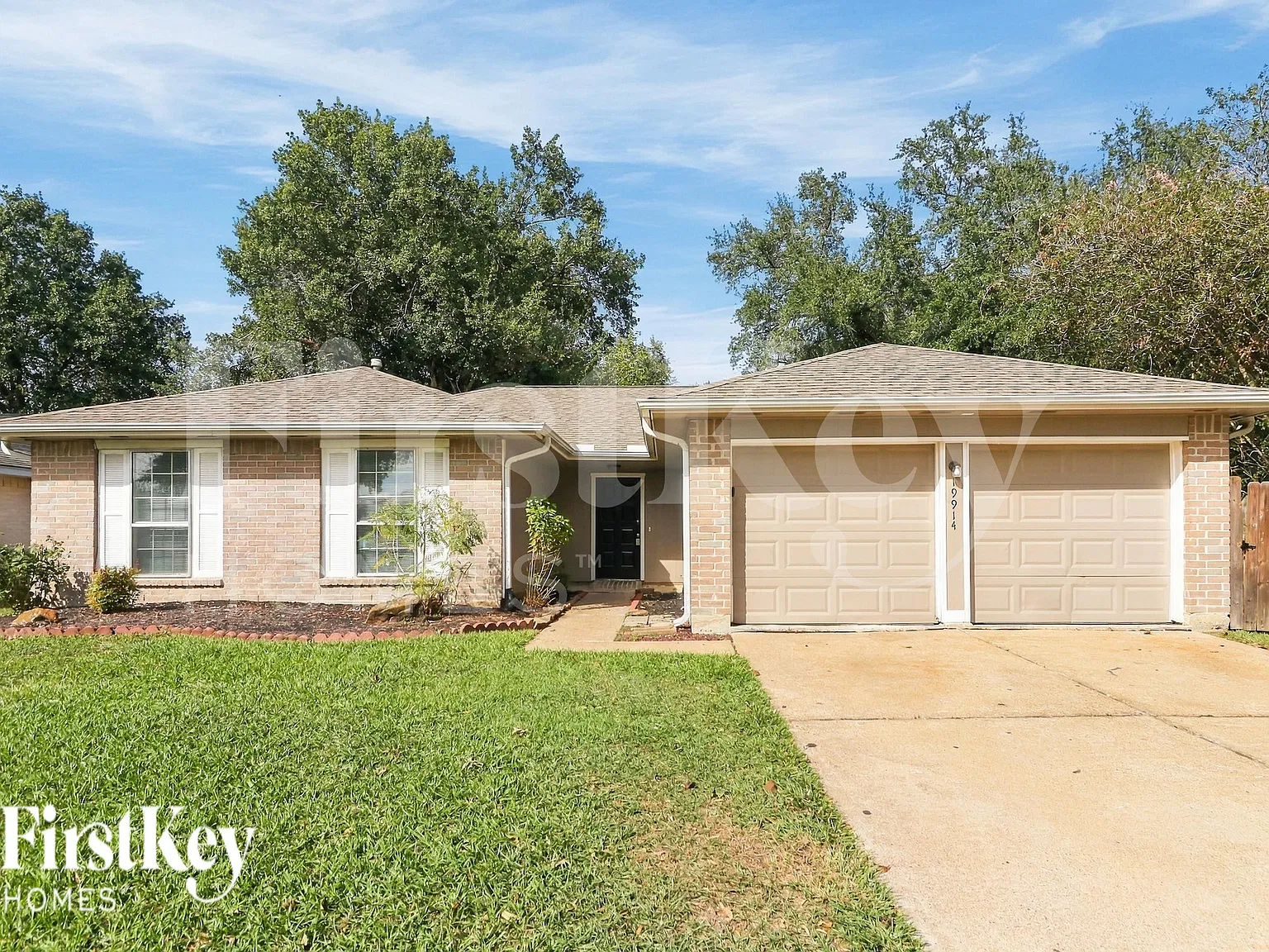 3 bed, 2.0 bath, 1636 sqft, $1,625 — Photo 1