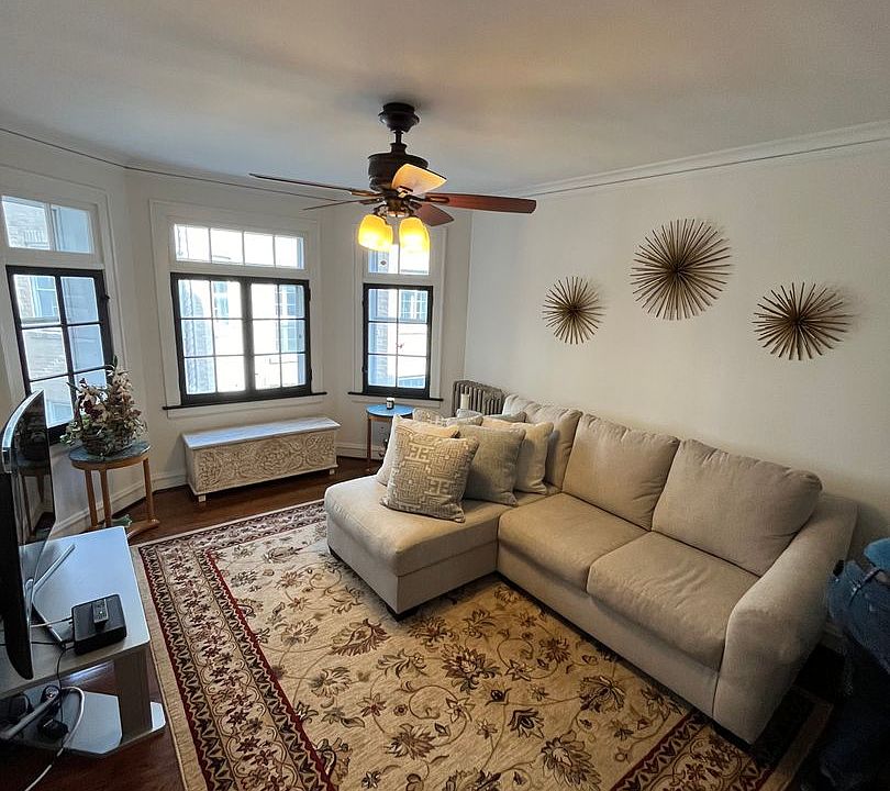 1st image of 4522 N Wolcott Ave APT 2B