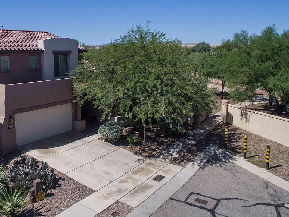 1st image of 32 E Camino Limon Verde
