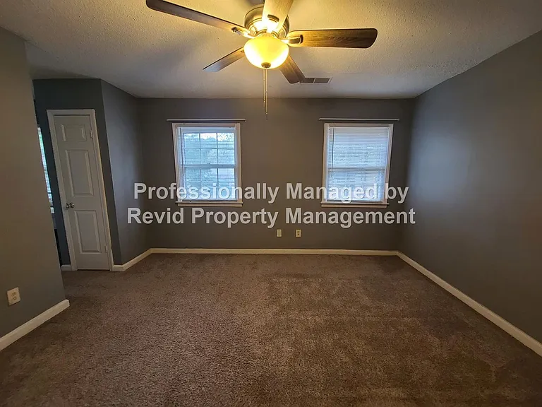 6771 Bainbridge Dr — Photo 20
