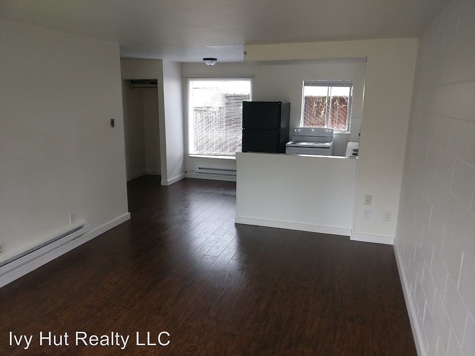 1st image of 5915 99th St SW APT 11