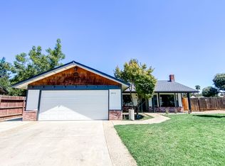 2010 E Toledo Ave, Tulare, CA 93274