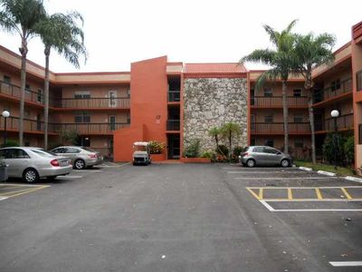 3060 Holiday Springs Blvd APT 201, Margate, FL, 33063