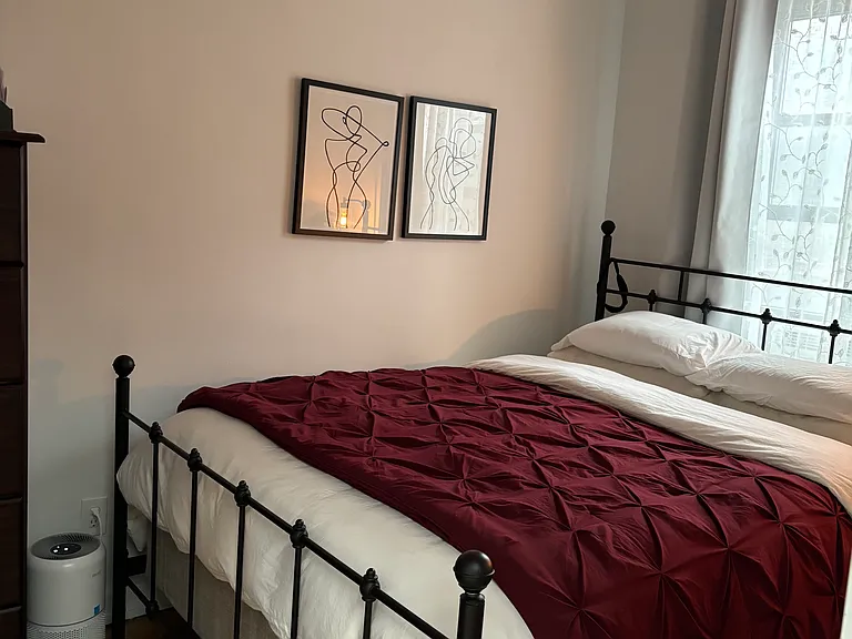 320 E 19th St #3A — Photo 8
