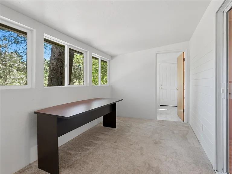 45695 Lauri Ln — Photo 23