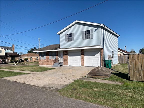 2nd image of 2700 Dove Ave