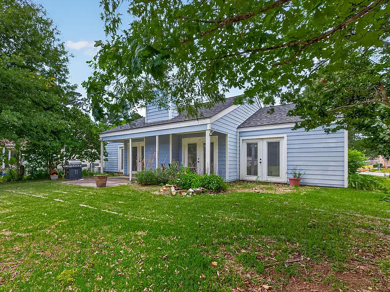 12079 Maverick Dr — Photo 32