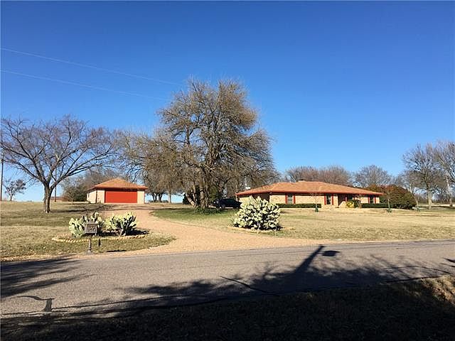 1st image of 472 Hurricane Creek Ln