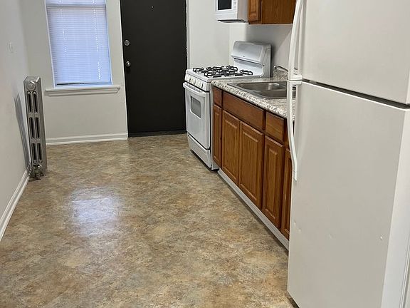 5th image of 4946 W Adams St #302B