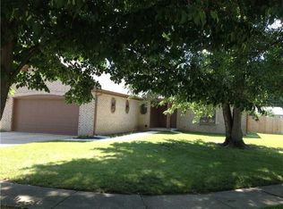 120 Williamsburg Ln, Franklin, IN 46131
