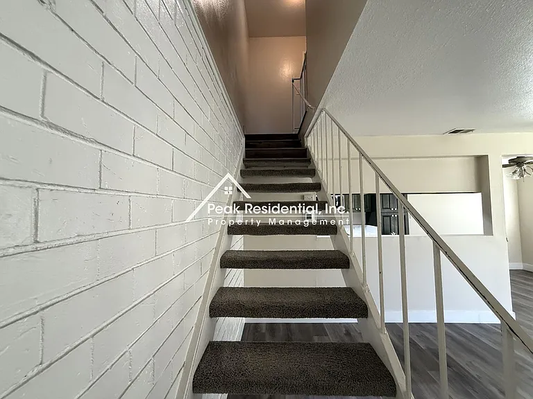 4525 Greenholme Dr #3 — Photo 9