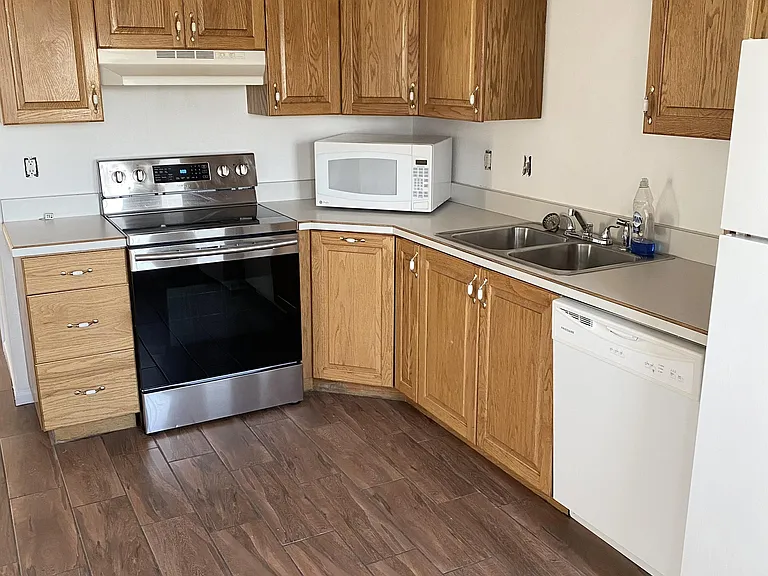 117 SE 1161st #2 — Photo 3