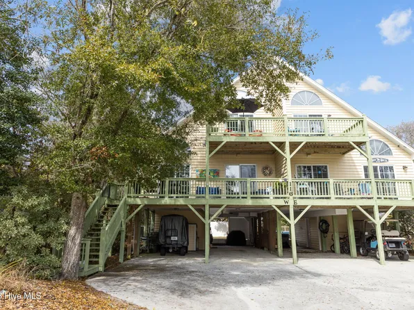 116 Periwinkle Dr #W, Emerald Isle, NC 28594