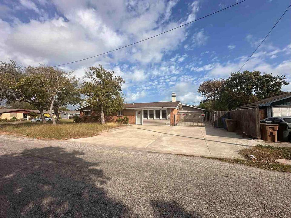 2nd image of 1338 Peterson Dr