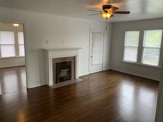 2 bed, 1200 sqft, $2,100 — Photo 3