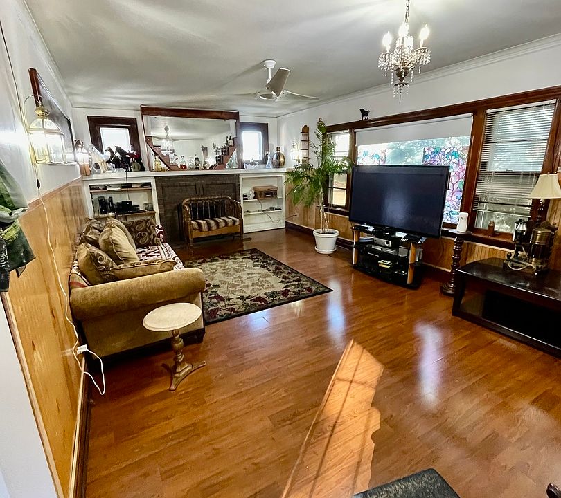 1122 N 8th Ave, Maywood, IL 60153 MLS 11654944 Zillow