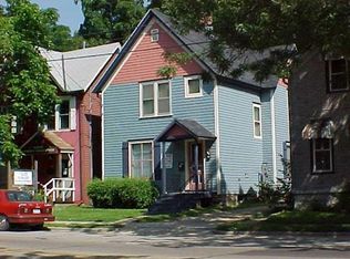 1129 Williamson St #2, Madison, WI 53703