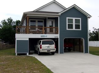 202 W Airstrip Rd, Kill Devil Hills, NC 27948