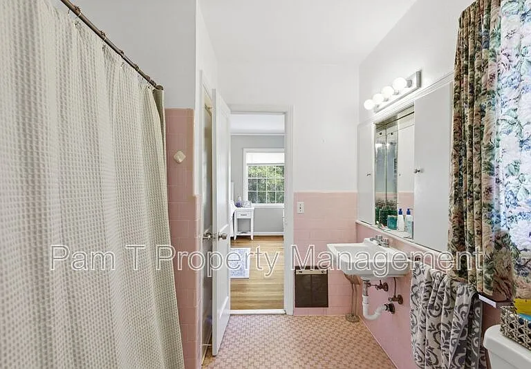 3411 Bull St #4 — Photo 9
