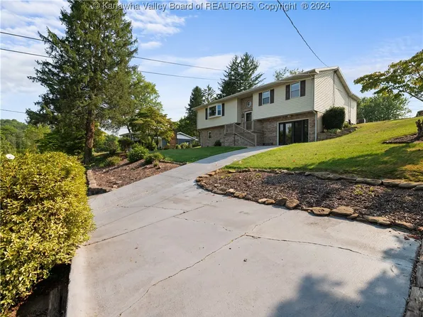 410 Skyline Dr, Charleston, WV 25302