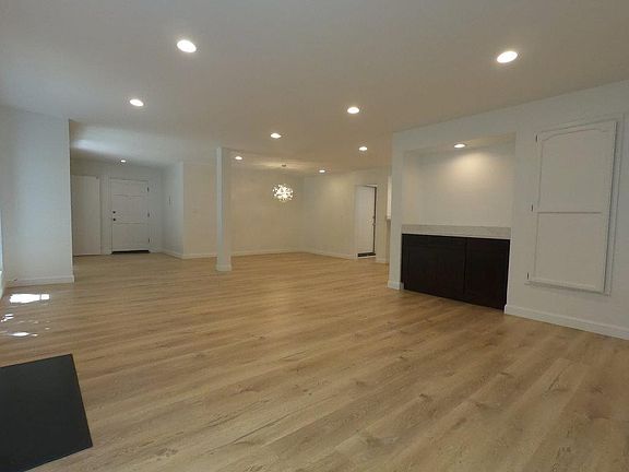 2nd image of 1738 S Bentley Ave APT 101