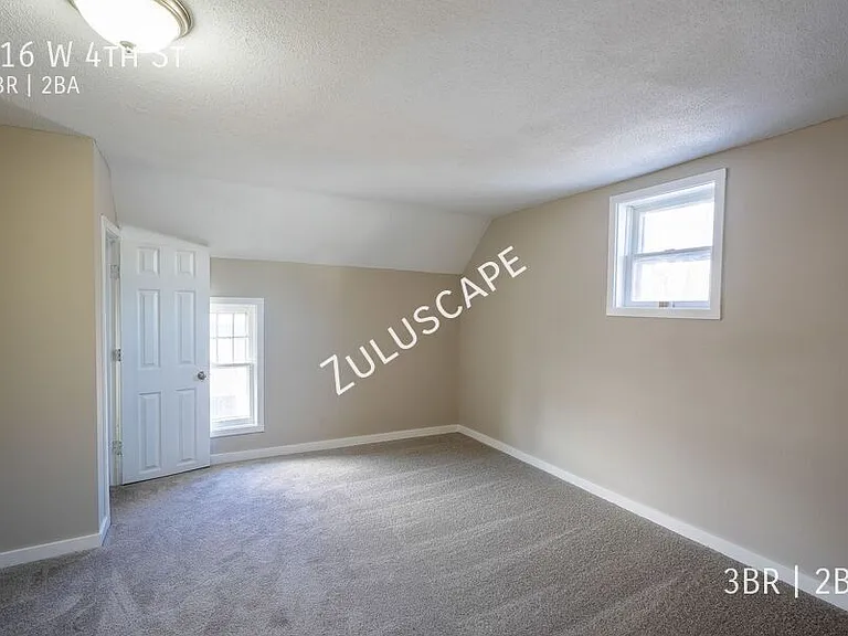 516 W 4th St — Photo 15
