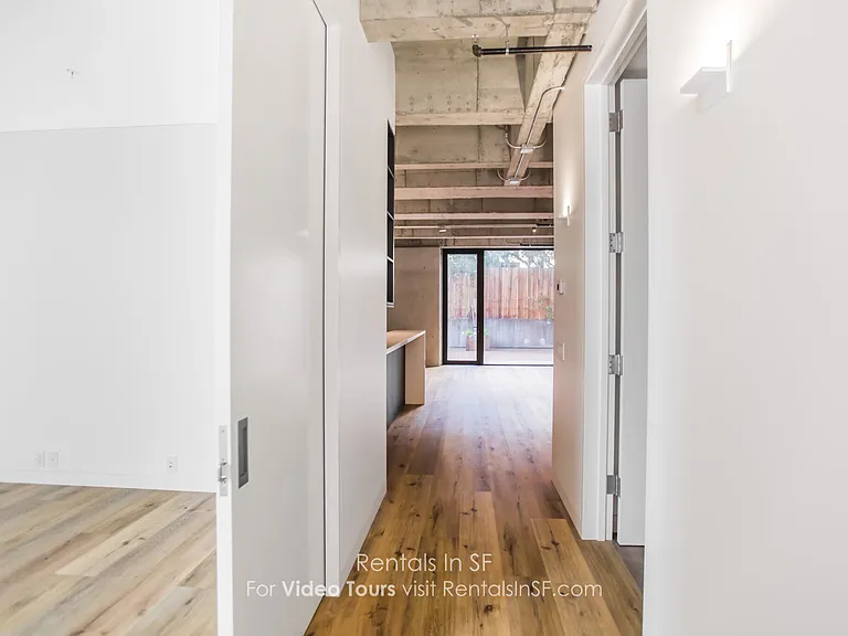 2232 1/2 Webster St — Photo 11