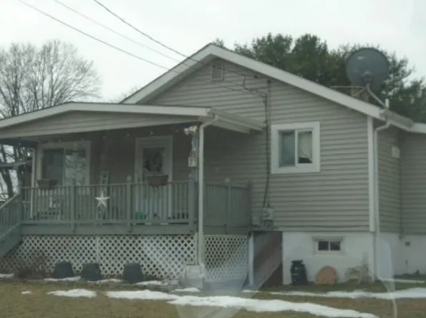 289 Hillcrest Dr, Milford, NJ 08848