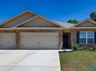 438 Jackson Point Cir, Huntsville, AL 35811