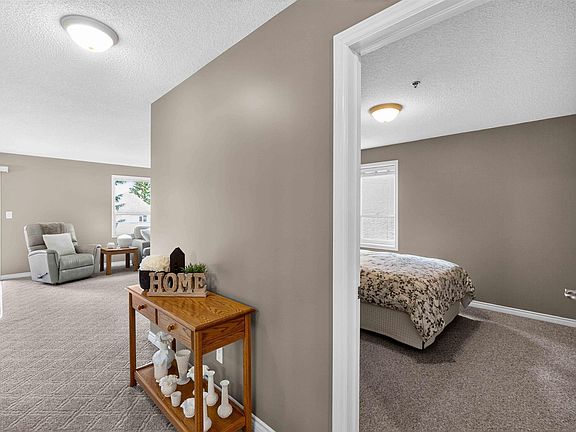 4th image of 9535 176th St NW #212
