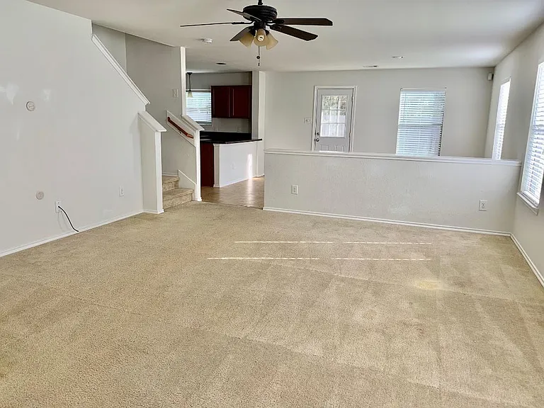 2902 Beacon Grove St — Photo 6