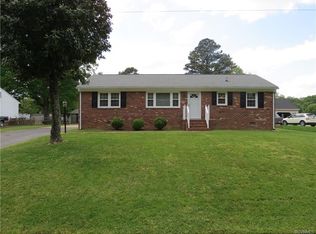 302 Old Memorial Dr, Sandston, VA 23150