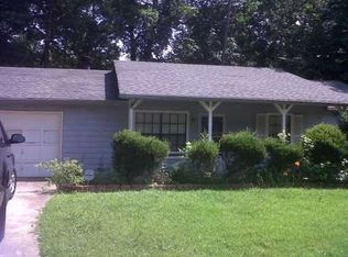 699 Millay Ct, Stone Mountain, GA 30088