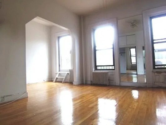 Rented by Citi Habitats | media 23