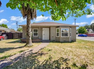 594 Park St, Turlock, CA 95380