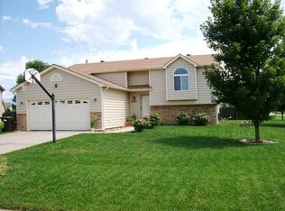 2244 S Rutledge St, Wichita, KS 67209