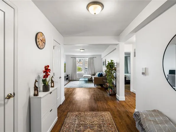 60 Locust Avenue #A611, New Rochelle, NY 10801