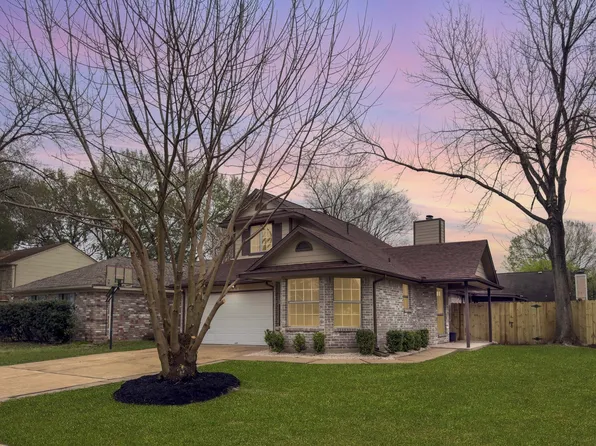 10303 Saddlehorn Trl, Houston, TX 77064