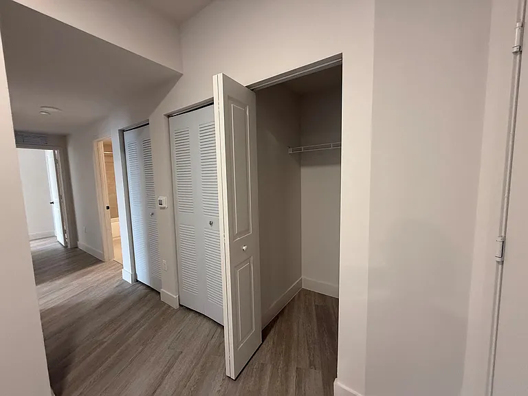 Bay Pointe Apartments — Photo 50