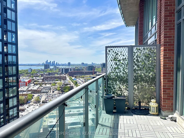 150 E Liberty St #2410 — Photo 12