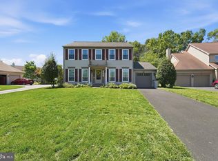 10275 Racquet Cir, Manassas, VA 20110