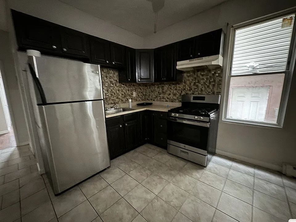 106 Old Bergen Rd #3