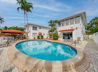 2724 NE 14th St #3, Fort Lauderdale, FL 33304