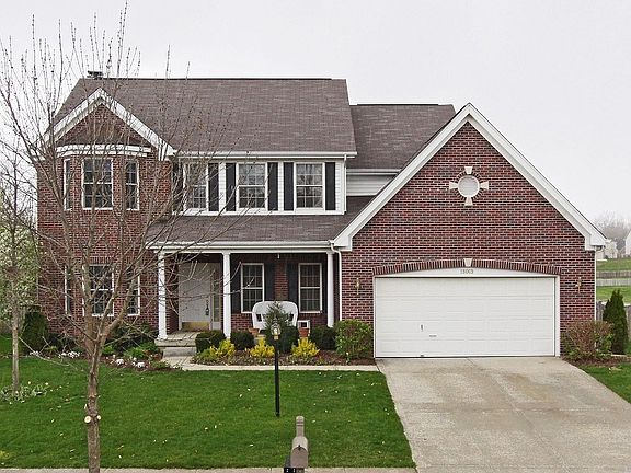 3rd image of 18069 Benton Oak Dr